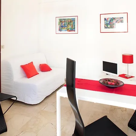 Vera Apartment
